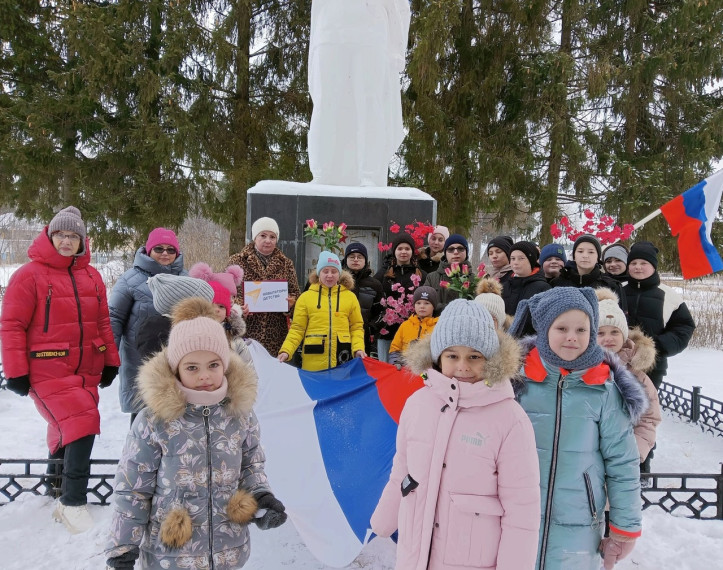 04.12.2023 3 декабря - день неизвестного солдата.